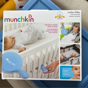 Munchkin Lulla-Vibe Vibrating Pad - Blue